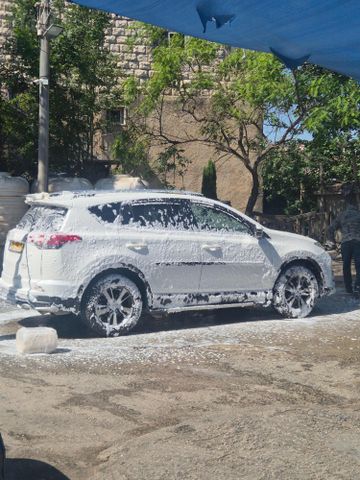 מודעת רכב טויוטה RAV4