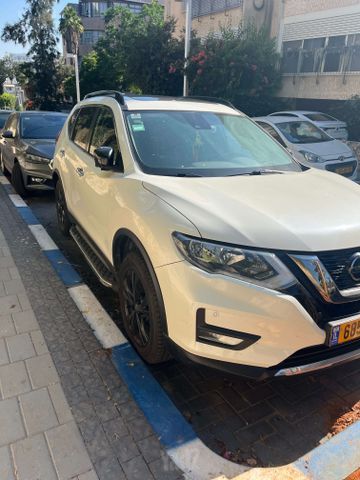 ניסאן אקס טרייל