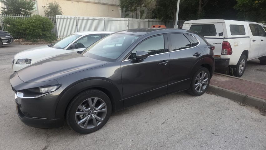 מאזדה CX-30