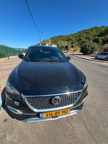 אם ג'י EHS PHEV