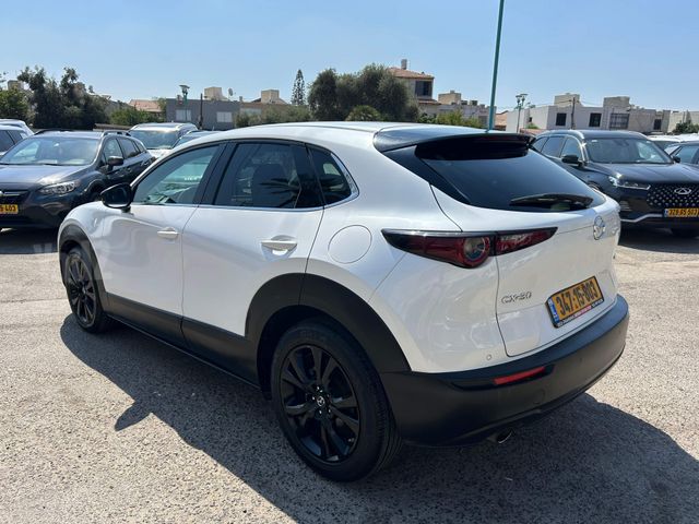 מאזדה CX-30