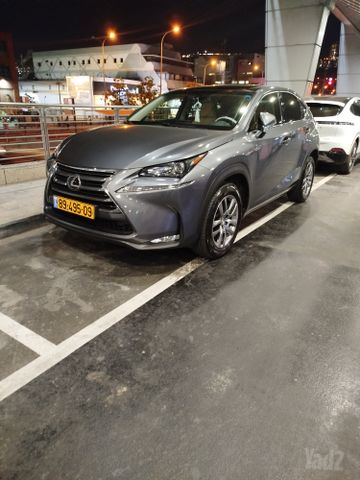 לקסוס NX