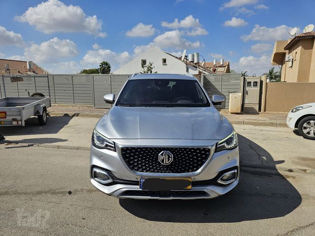 אם ג'י EHS PHEV