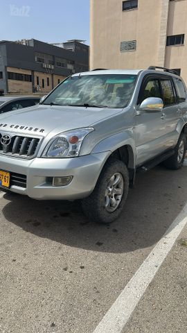 מודעת רכב טויוטה לנד קרוזר