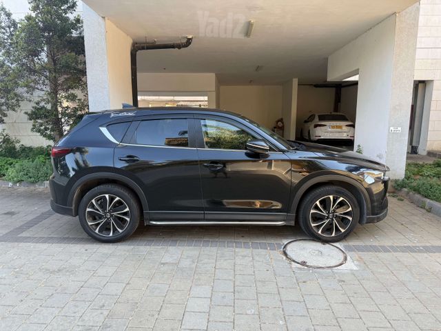 מודעת רכב מאזדה CX-5