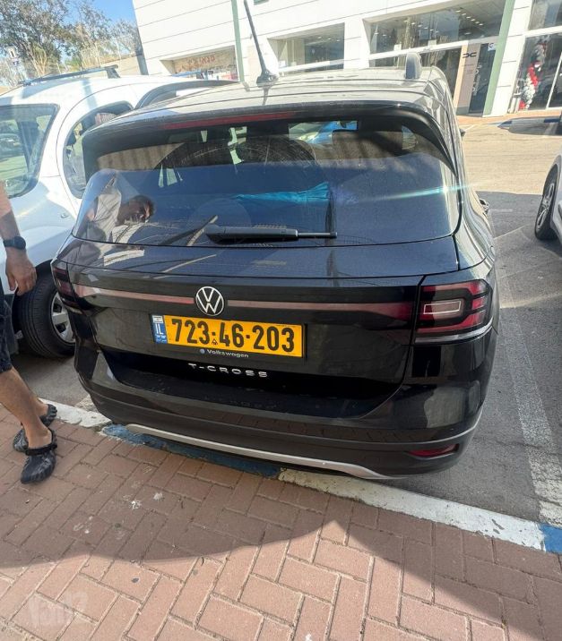 מודעת רכב פולקסווגן T-קרוס