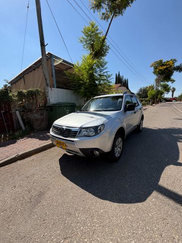 מודעת רכב סובארו פורסטר