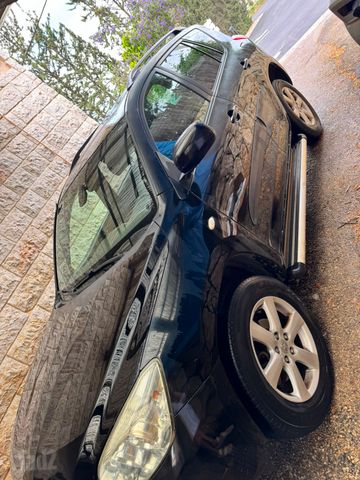 טויוטה RAV4