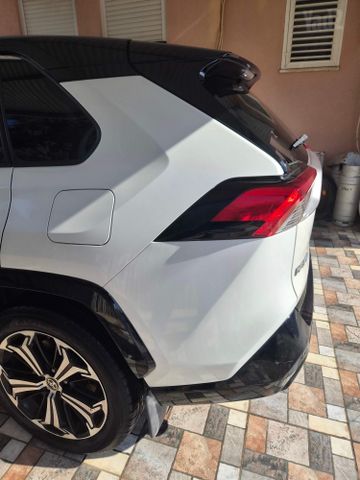 טויוטה RAV4