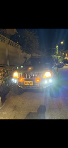 טויוטה לנד קרוזר