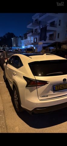 לקסוס NX