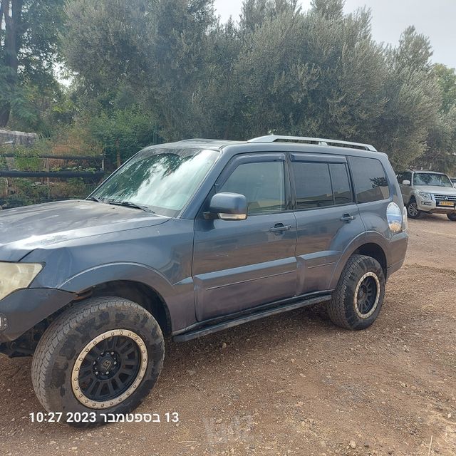 מיצובישי פג'רו