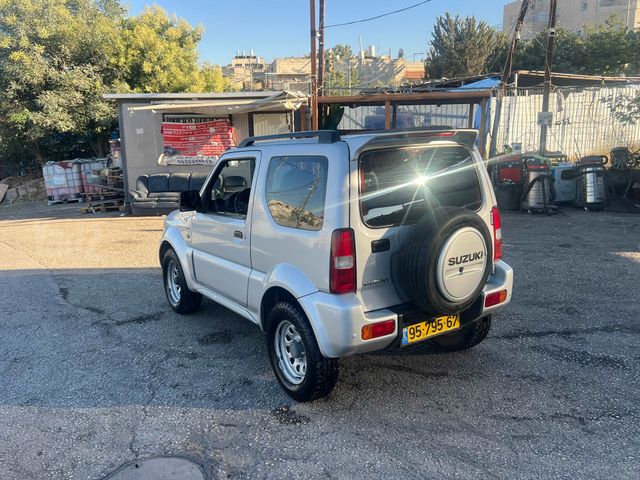 סוזוקי ג'ימני