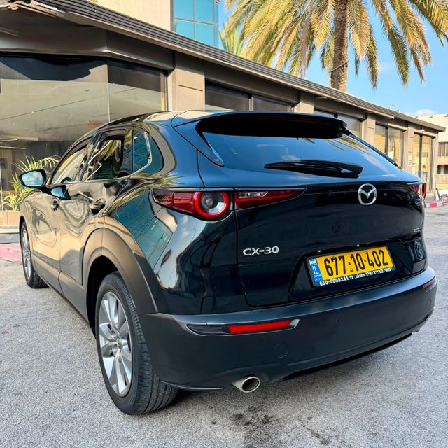 מאזדה CX-30