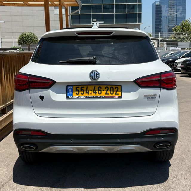 אם ג'י EHS PHEV