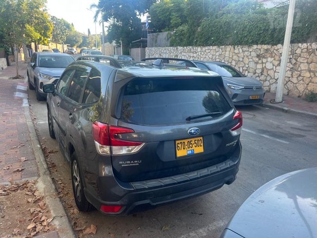 מודעת רכב סובארו פורסטר