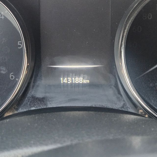 ניסאן אקס טרייל