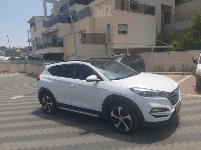 יונדאי טוסון
