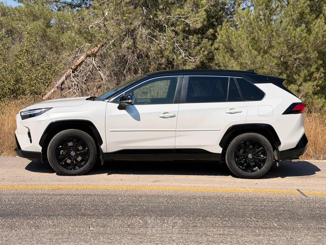 טויוטה RAV4