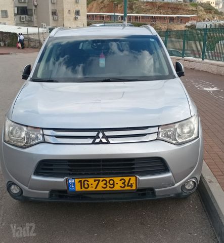 מודעת רכב מיצובישי אאוטלנדר