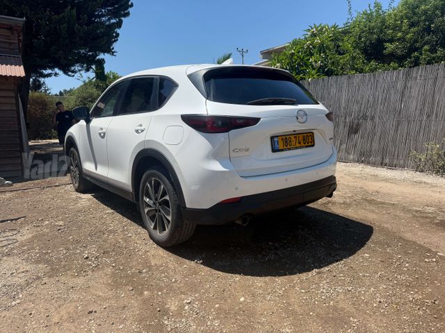 מודעת רכב מאזדה CX-5