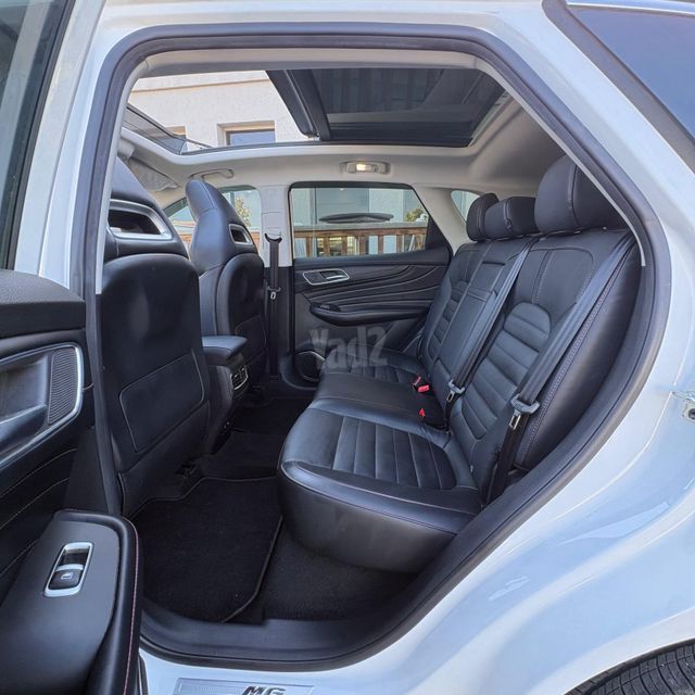 אם ג'י EHS PHEV