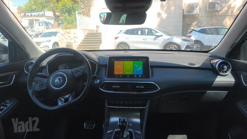 אם ג'י EHS PHEV