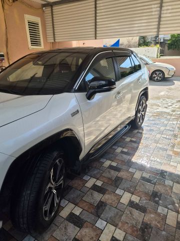 טויוטה RAV4