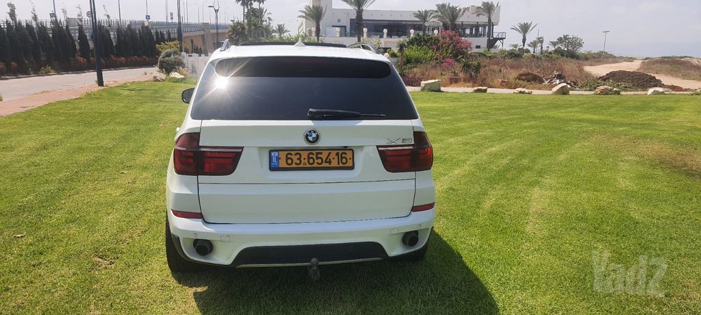 ב מ וו X5
