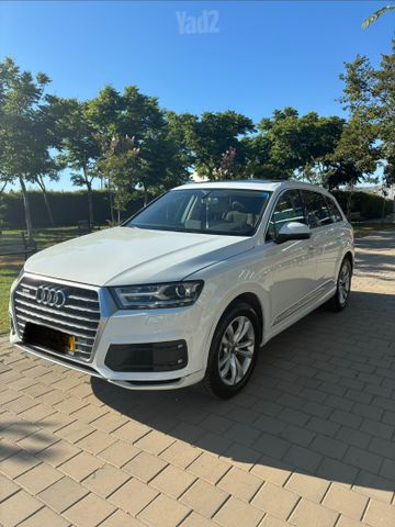Q7 Sport Luxury אוט׳ 3.0 (272 כ״ס)