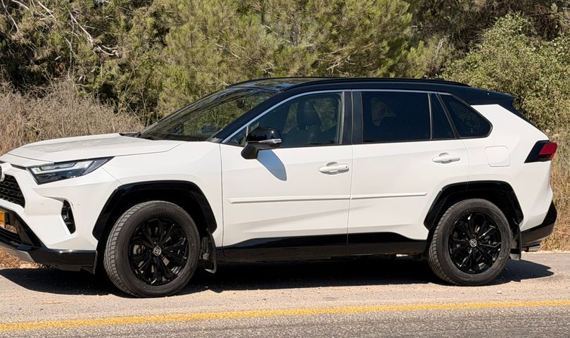 מודעת רכב טויוטה RAV4