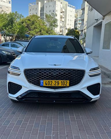 ג'נסיס GV70