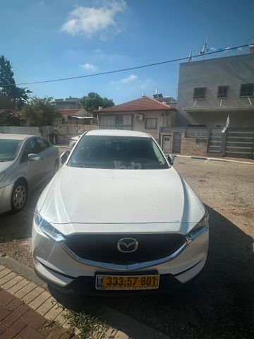 מודעת רכב מאזדה CX-5