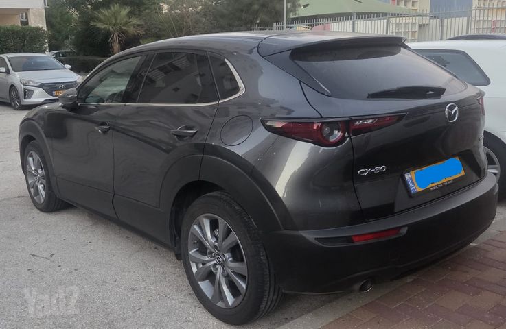 מאזדה CX-30