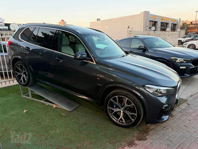 ב מ וו X5
