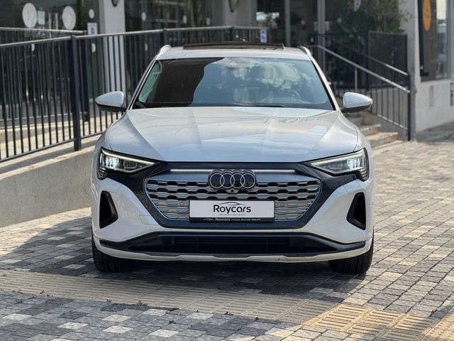 אאודי Q8 e-tron