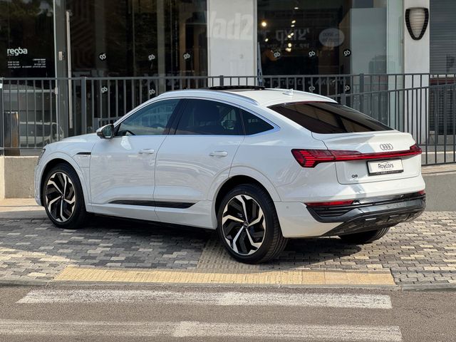 אאודי Q8 e-tron