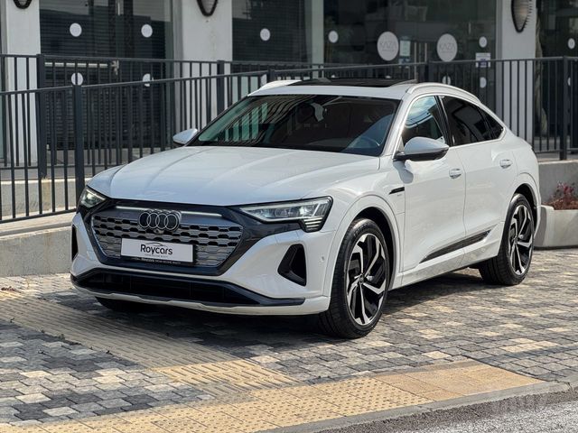 מודעת רכב אאודי Q8 e-tron