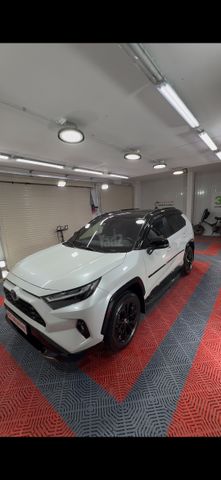 טויוטה RAV4