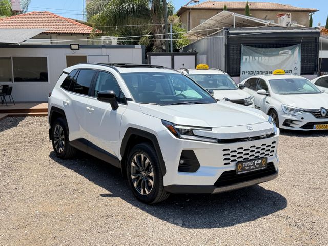 טויוטה RAV4