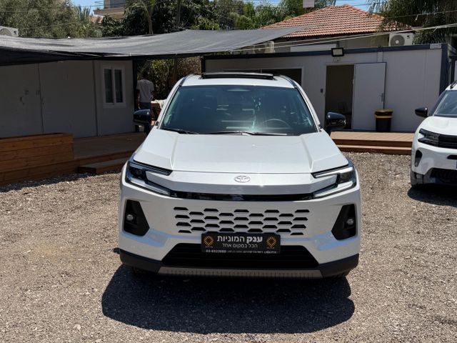 טויוטה RAV4
