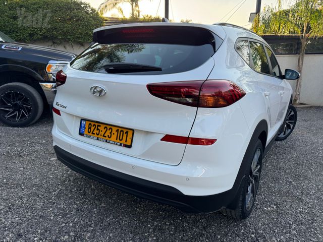 יונדאי טוסון