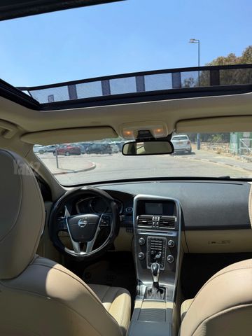 וולוו XC60