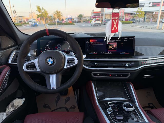 ב מ וו X6