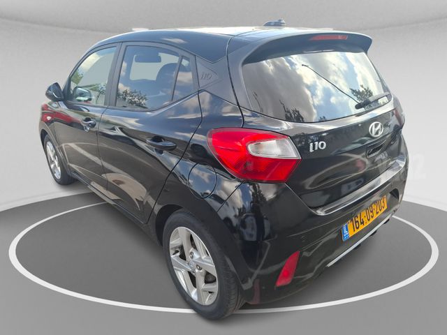 יונדאי i10