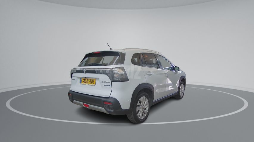 סוזוקי S-Cross