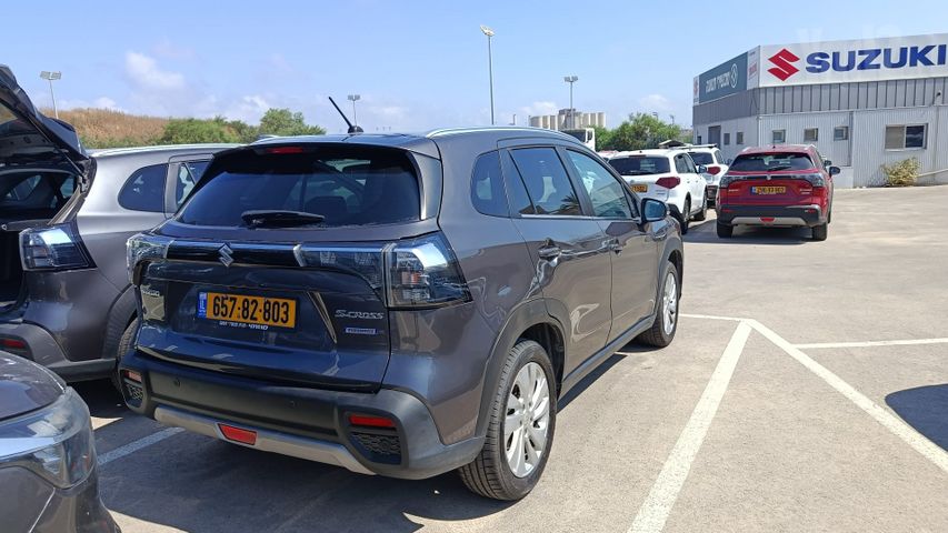 סוזוקי S-Cross