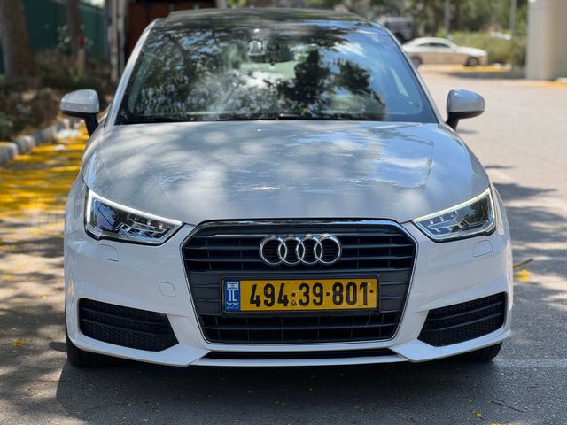 אאודי A1