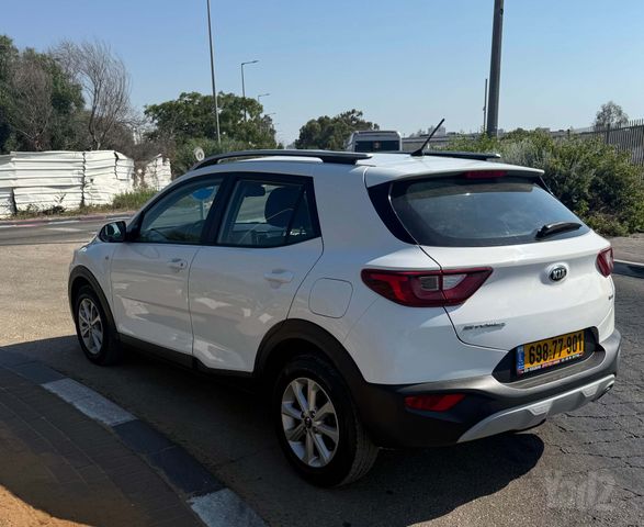 קיה סטוניק