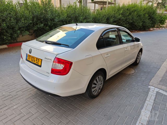 סקודה ראפיד